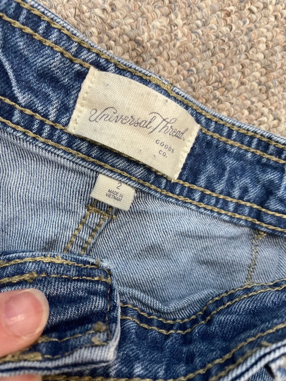 Women's High-Rise Sailor Denim Shorts - Universal Thread™ Medium Wash Size 2 - Picture 4 of 4